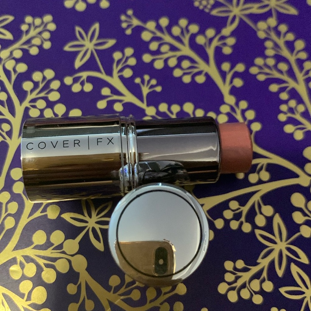 Cover FX Enhance Click